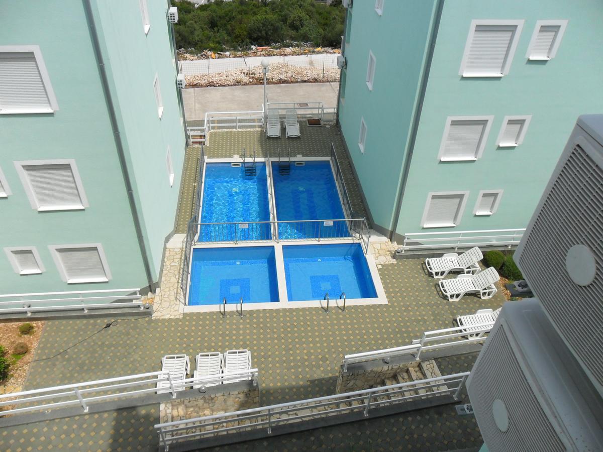 Apartments Villa Bayview 特罗吉尔 外观 照片